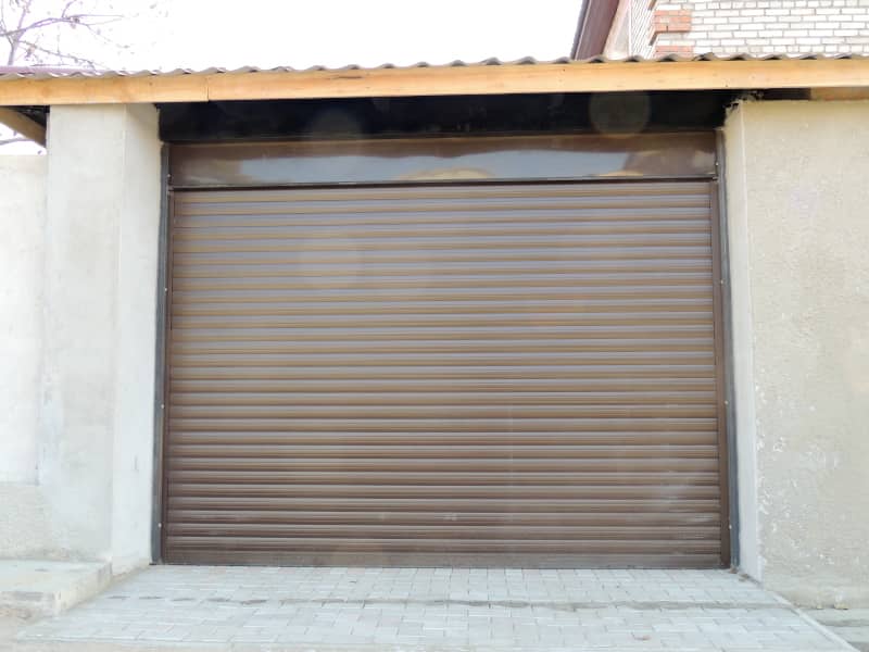 Роллетные ворота DoorHan в Симферополе с установкой