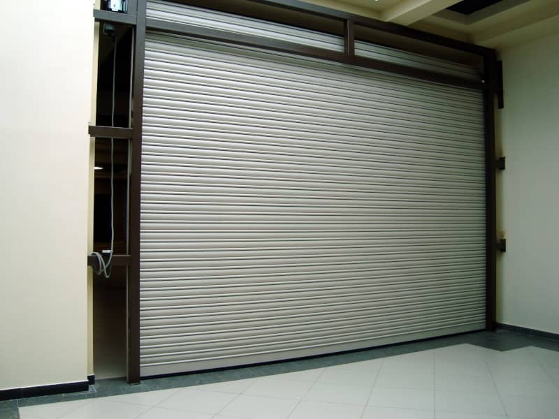 Роллетные ворота DoorHan в Симферополе с установкой